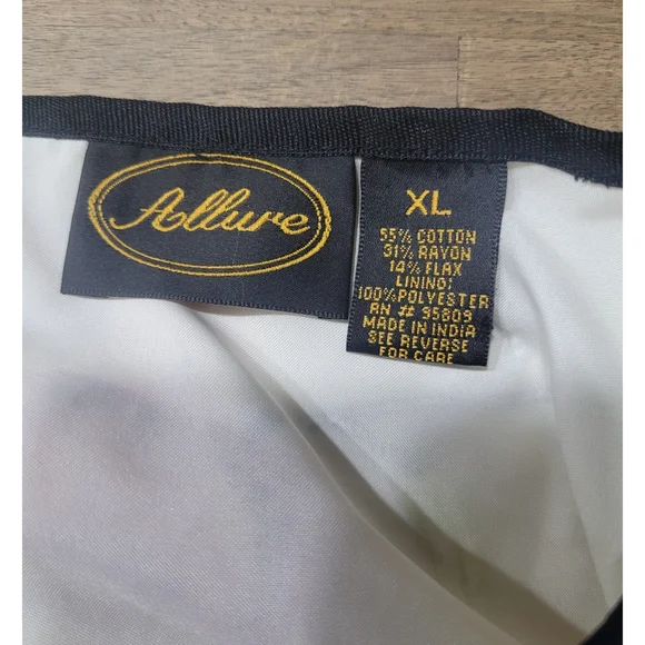 Allure Vintage Black and Gold Label Embroidered Blazer Size XL - Picture 5 of 5